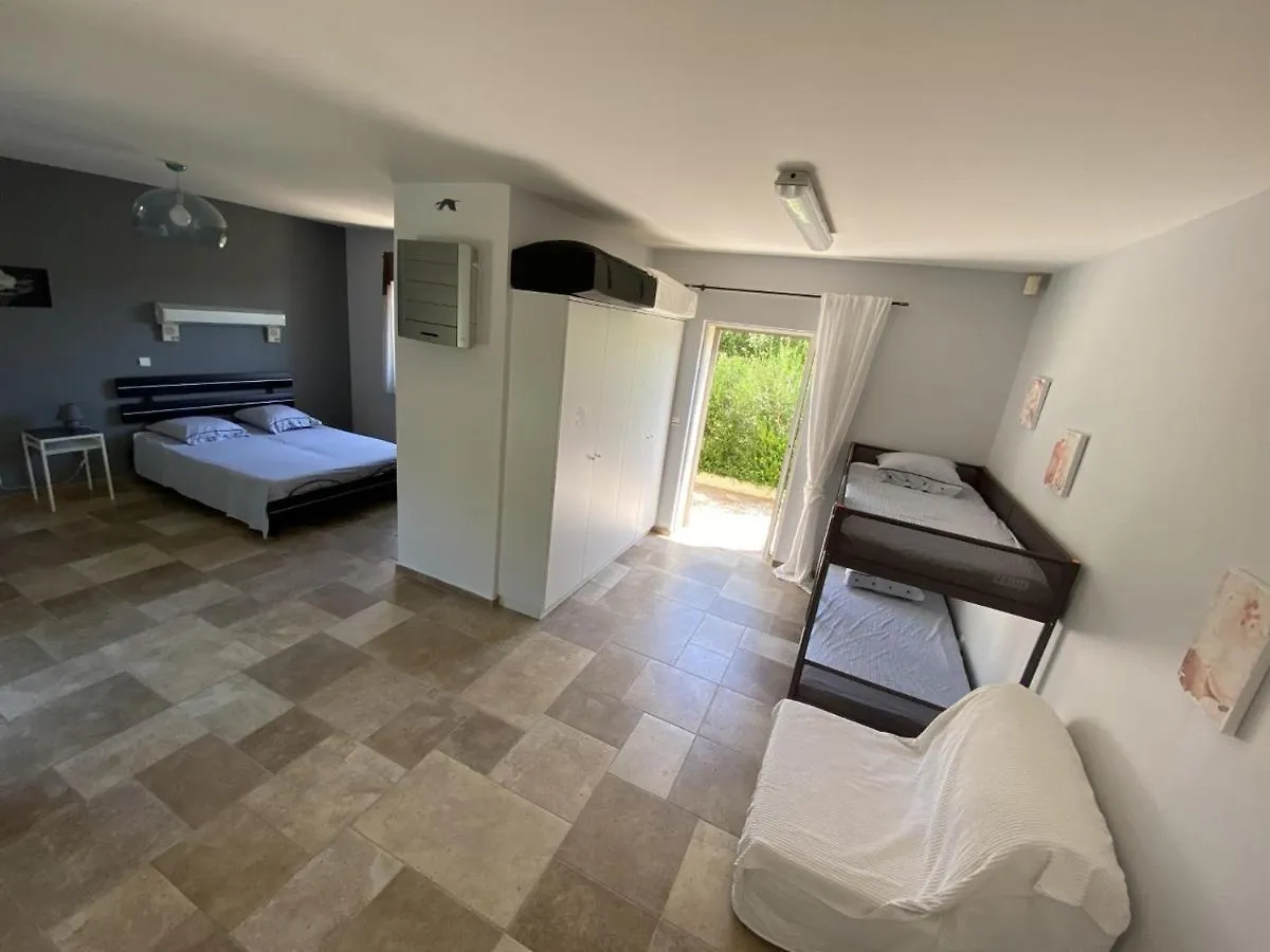 La Maison De Chantal Hyeres 0*,  France