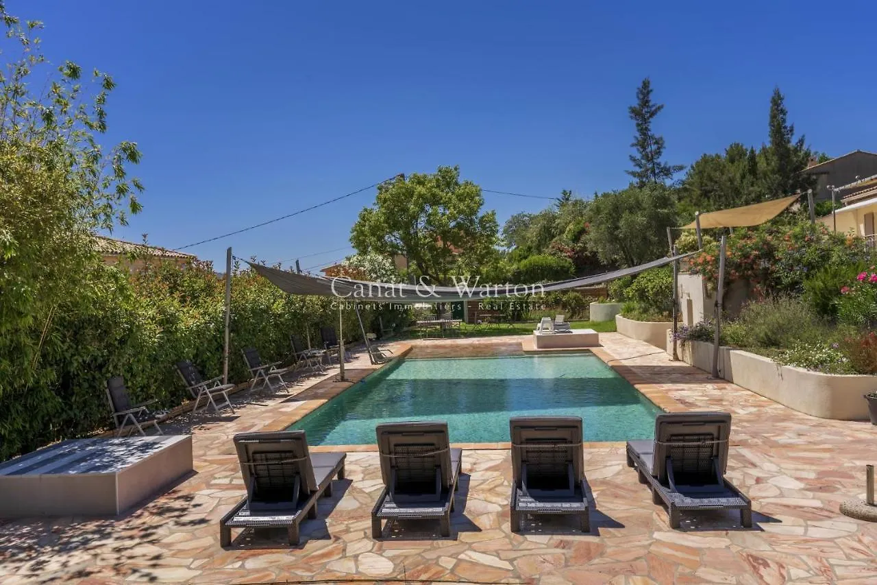 La Maison De Chantal Hyeres 0*,  France